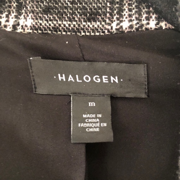 {SOLD} Halogen Grey Plaid Blazer - Picture 2 of 3